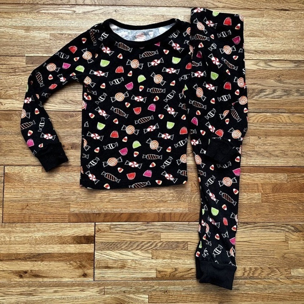 Halloween Candy 2 Piece Pajama Set Size 5